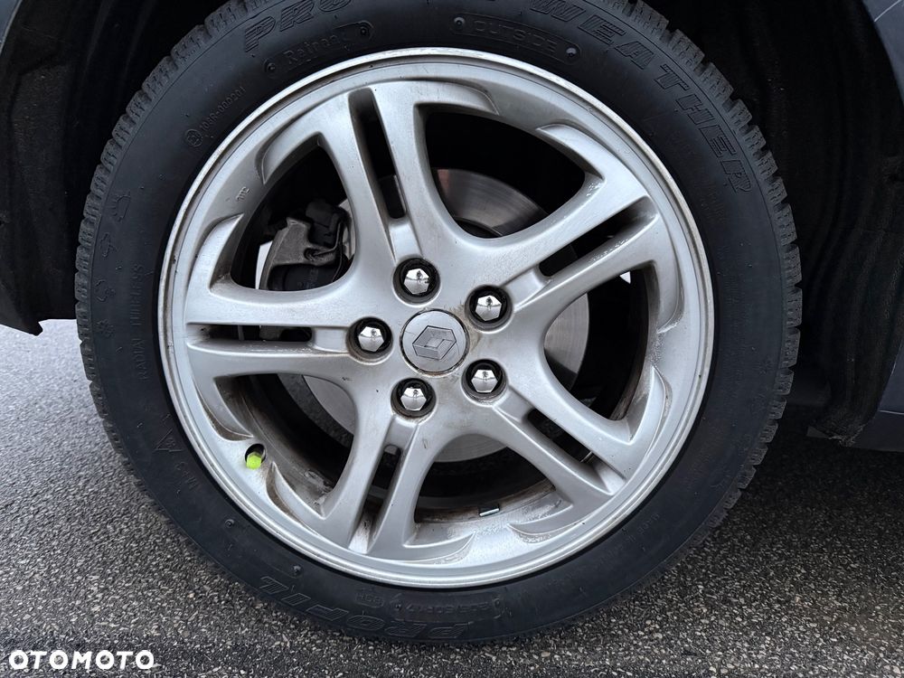 Renault Laguna dCi 150 FAP Start-Stop Dynamique - 28