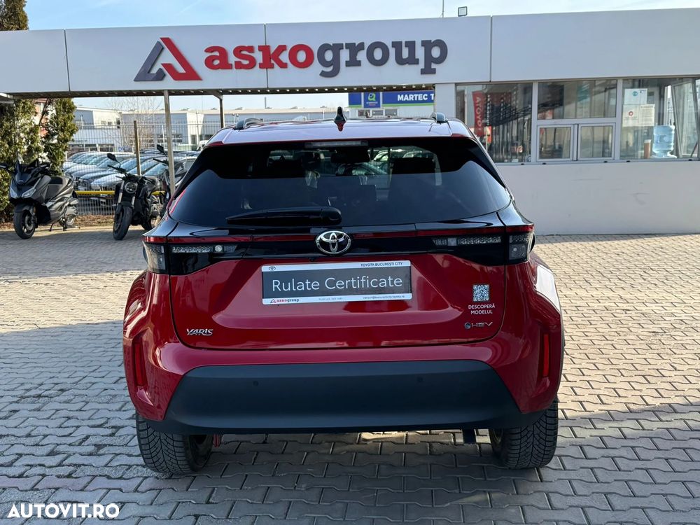 Toyota Yaris Cross 1.5 VVT-i HSD 4x2 Dynamic - 8