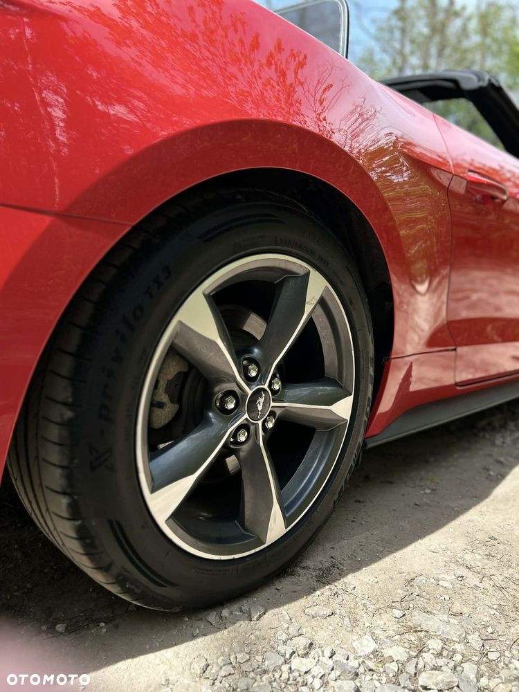 Ford Mustang 3.7 V6 - 16