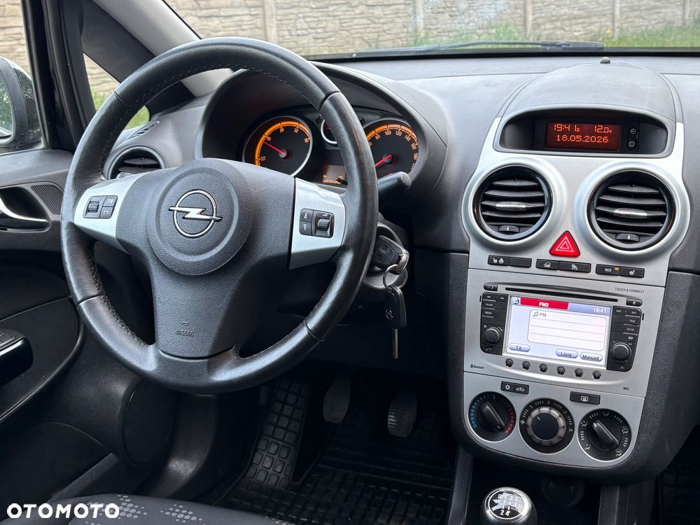 Opel Corsa - 15