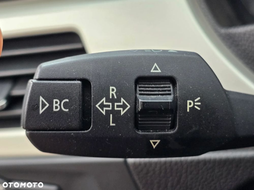 BMW Seria 3 - 26