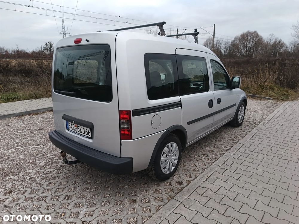 Opel Combo Tour - 8