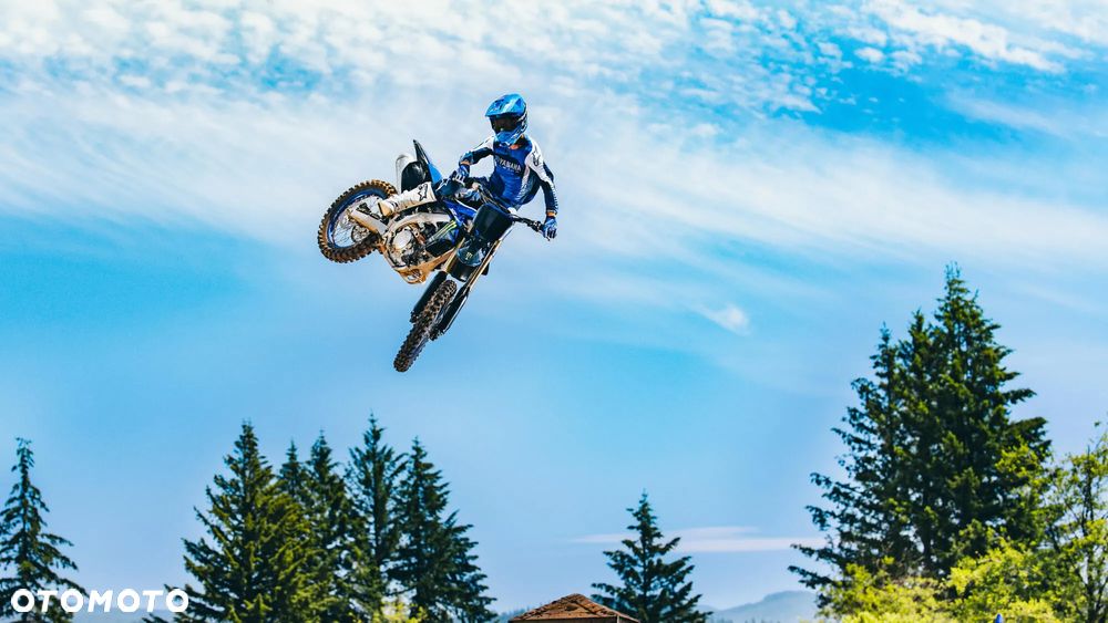 Yamaha YZ - 3