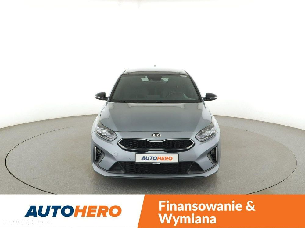 Kia Ceed 1.6 CRDi DCT GT Line - 12