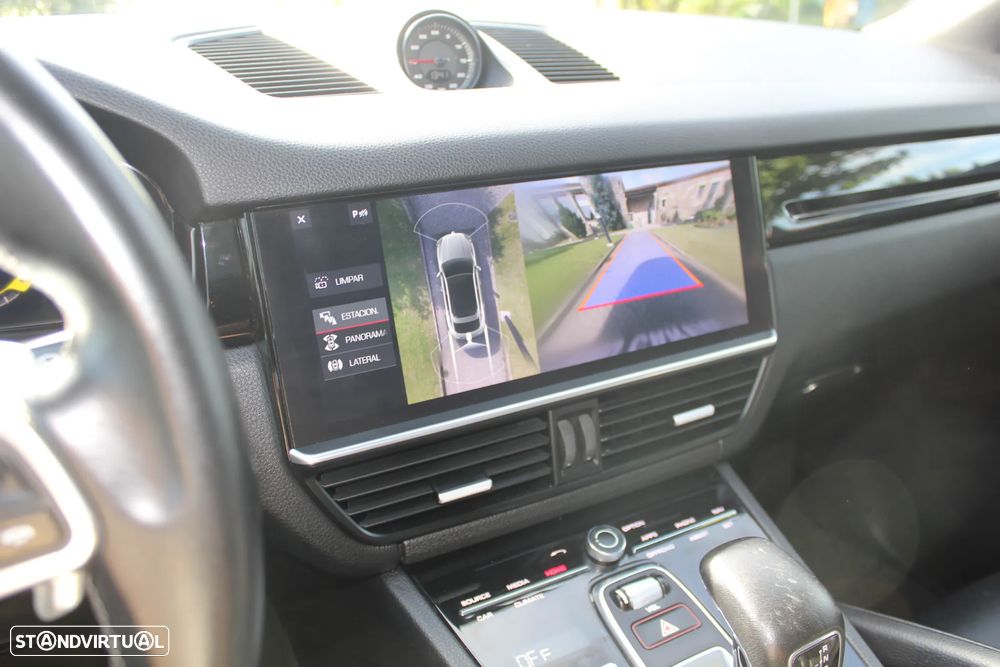 Porsche Cayenne Coupé Tiptronic S Platinum Edition - 30