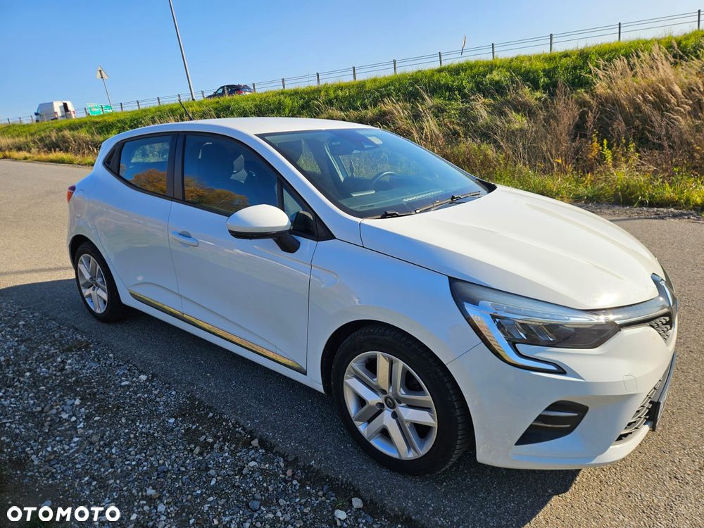 Renault Clio - 10