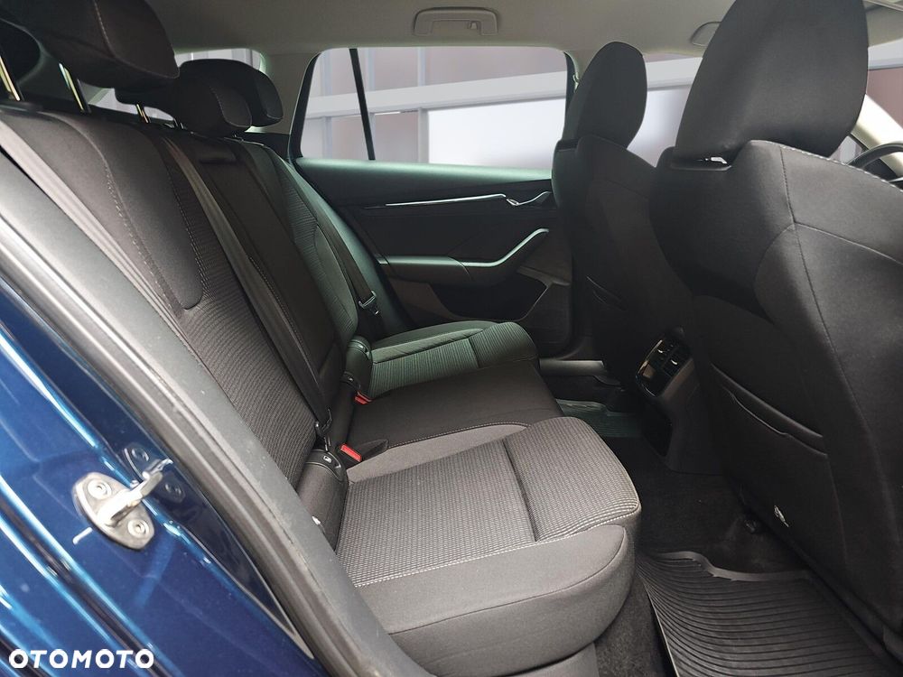 Skoda Octavia 2.0 TDI Ambition - 16