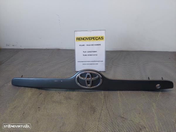 Friso / Frisos Toyota Corolla (_E12_) - 1