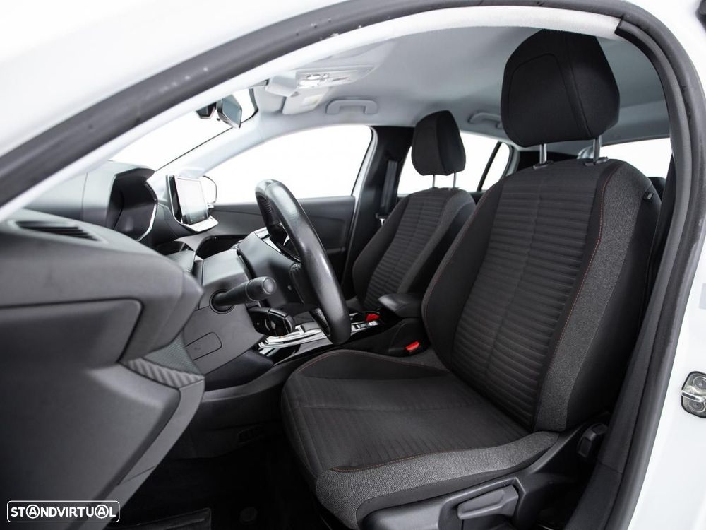 Peugeot e-208 50 kWh Active - 8