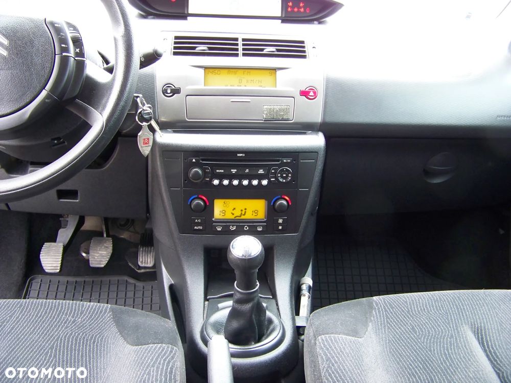 Citroën C4 1.6 VTi Impress - 26