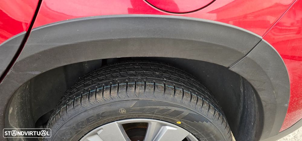 Peugeot 2008 1.5 BlueHDi Signature - 12