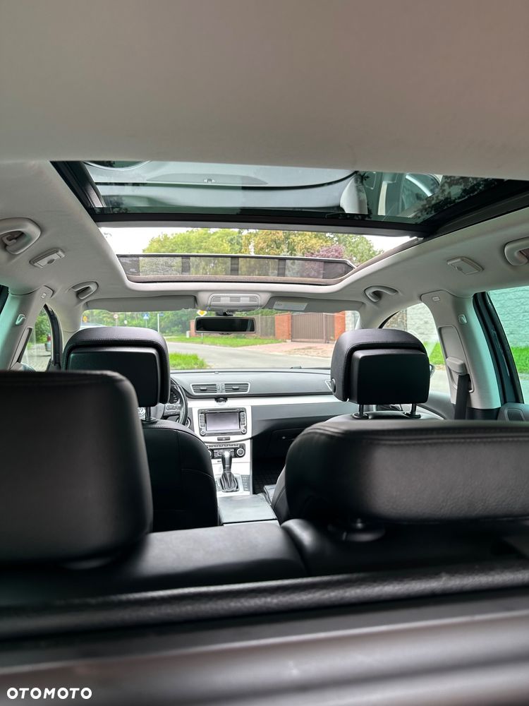 Volkswagen Passat 2.0 TSI Highline DSG - 17