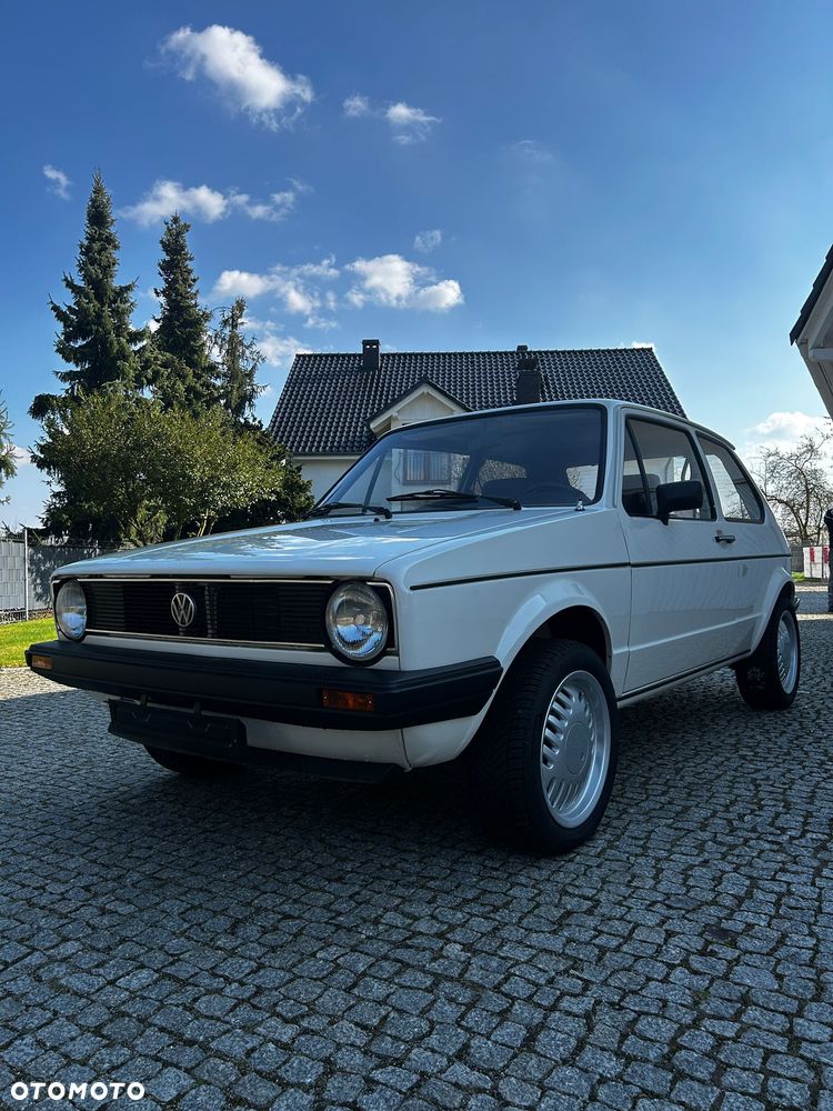 Volkswagen Golf - 3