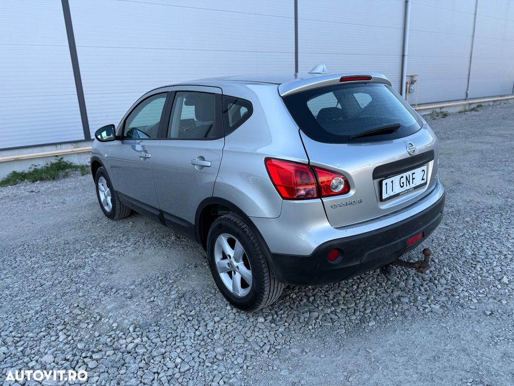 Nissan Qashqai 2.0 DCI 4 x 4 DPF Aut tekna - 14