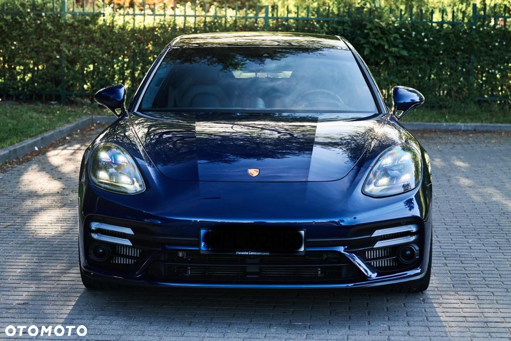Porsche Panamera - 2