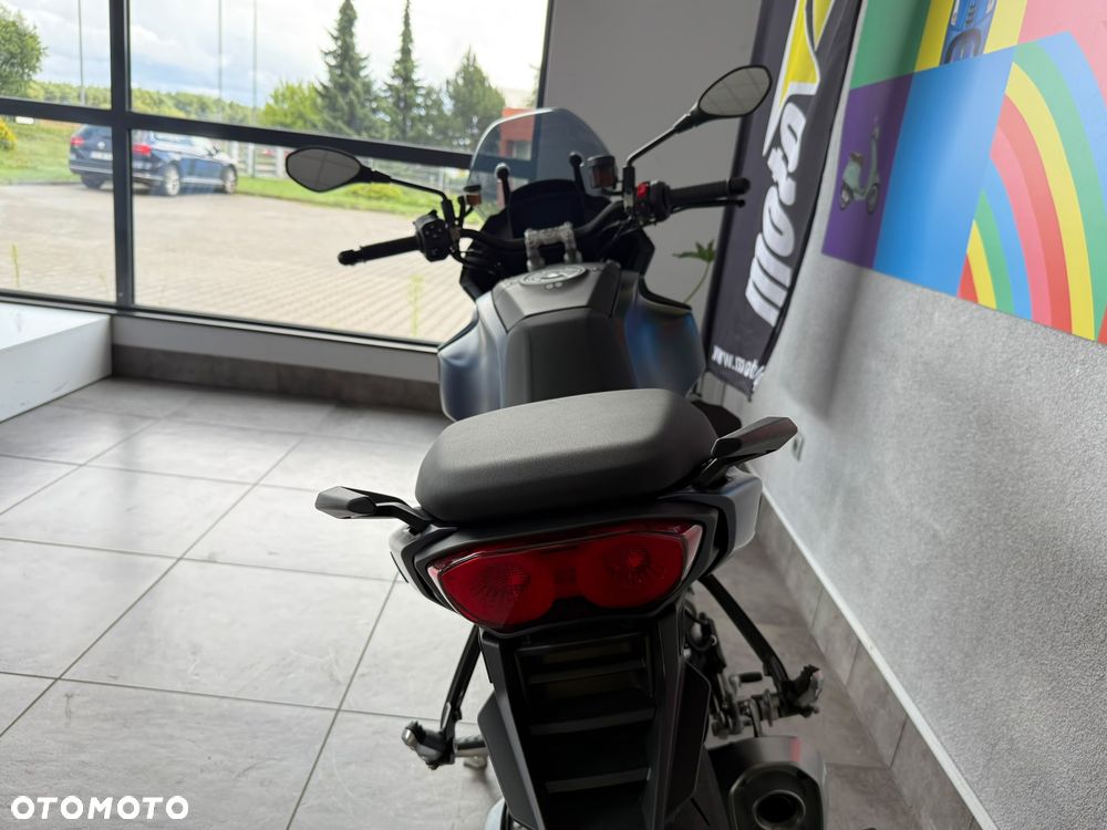 Moto Guzzi V100 Mandello - 10