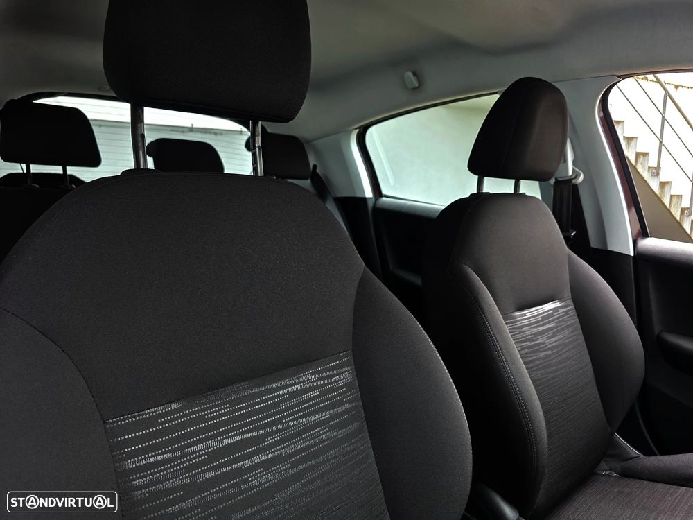 Peugeot 208 1.4 HDi Active - 47