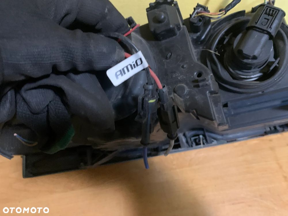 BMW E46 LAMPA PRAWA LEWA PRZEDNIA 0301089206 - 9