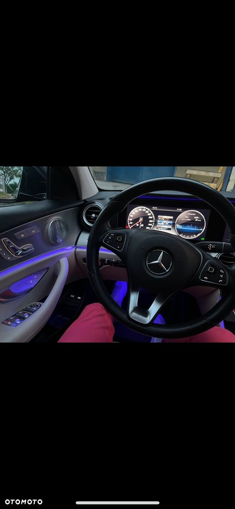 Mercedes-Benz Klasa E 220 d 9G-TRONIC - 5