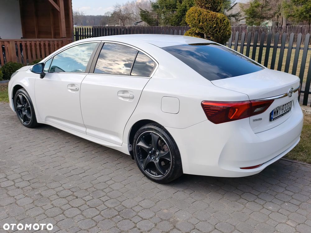 Toyota Avensis 1.8 Prestige - 15