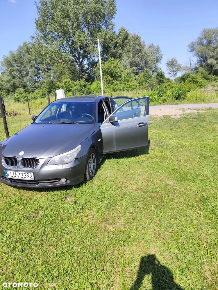 BMW Seria 5 525d - 4