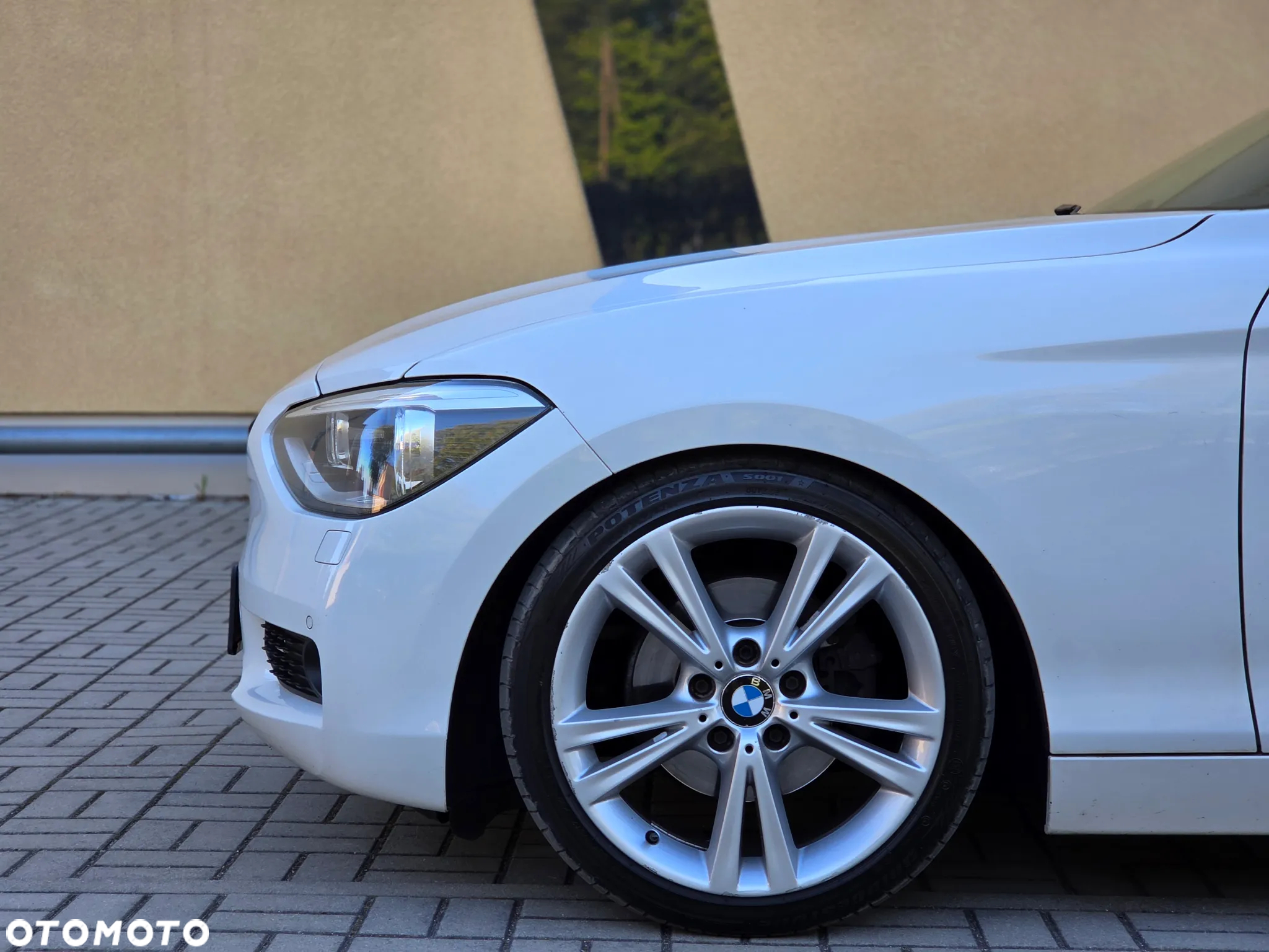 BMW Seria 1 120d Sport-Aut - 25