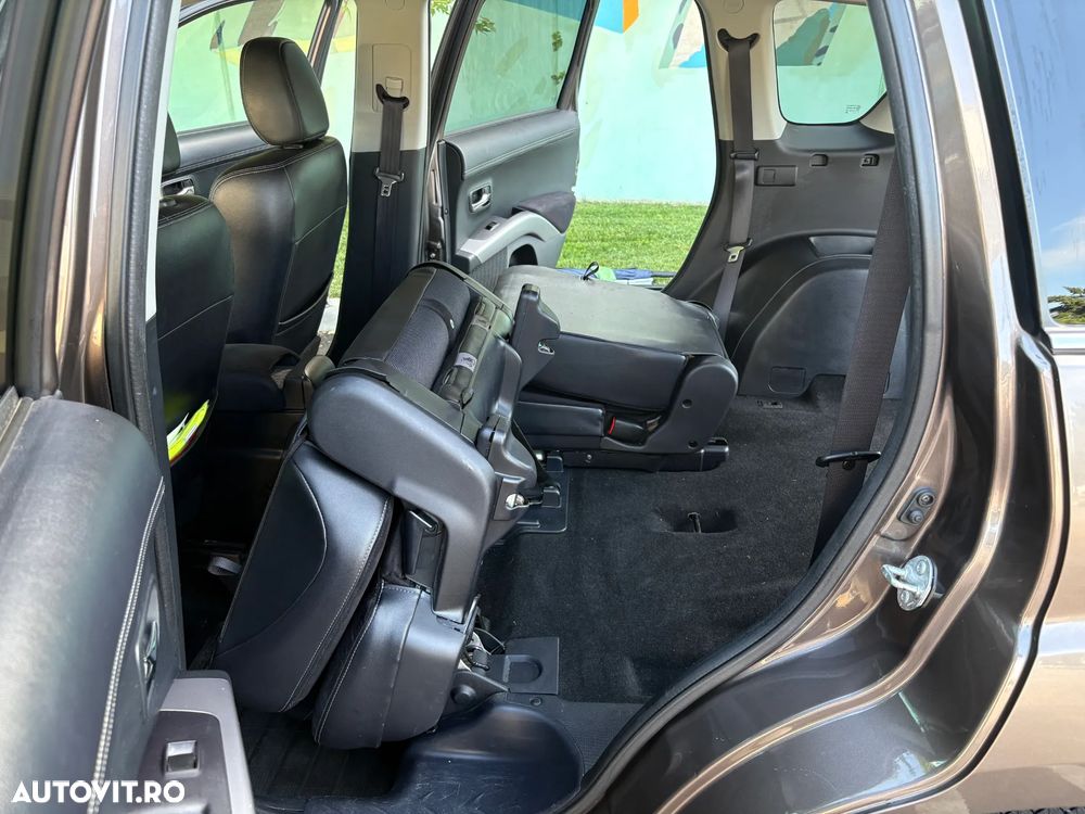 Mitsubishi Outlander 2.2 DI-D 4WD Intense - 15