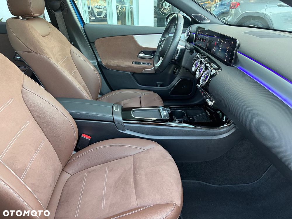 Mercedes-Benz Klasa A 200 d AMG Line 8G-DCT - 18