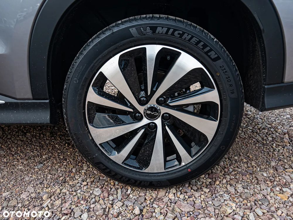 BYD Seal U - 17
