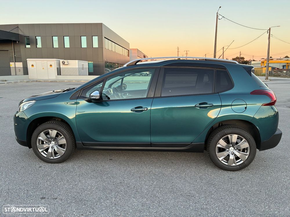 Peugeot 2008 PureTech 82 Style - 2