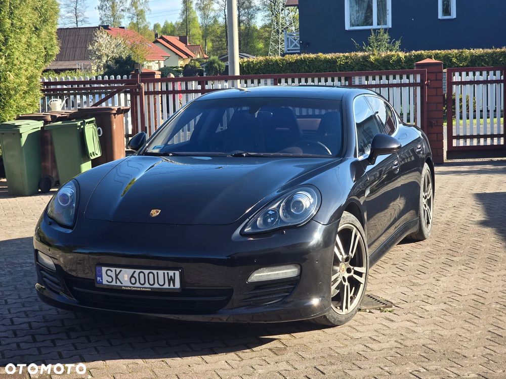 Porsche Panamera 4S - 1