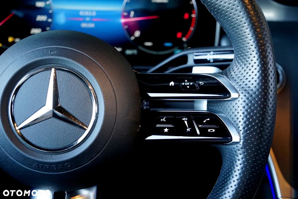 Mercedes-Benz GLC 300 d mHEV 4-Matic AMG Line - 33