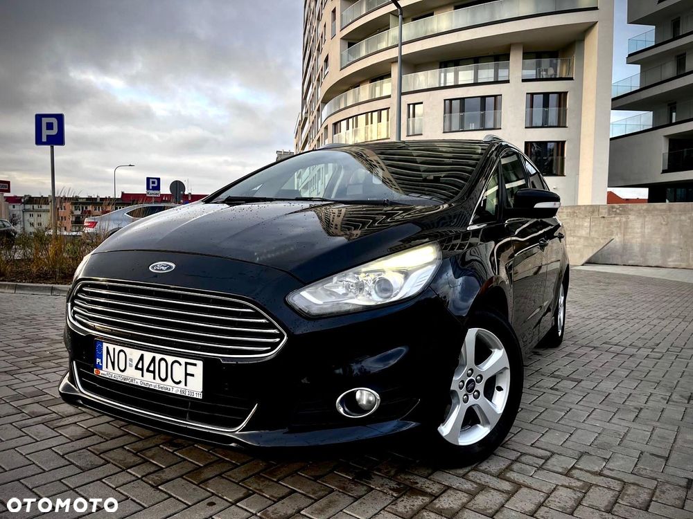 Ford S-Max 2.0 EcoBlue Titanium - 2