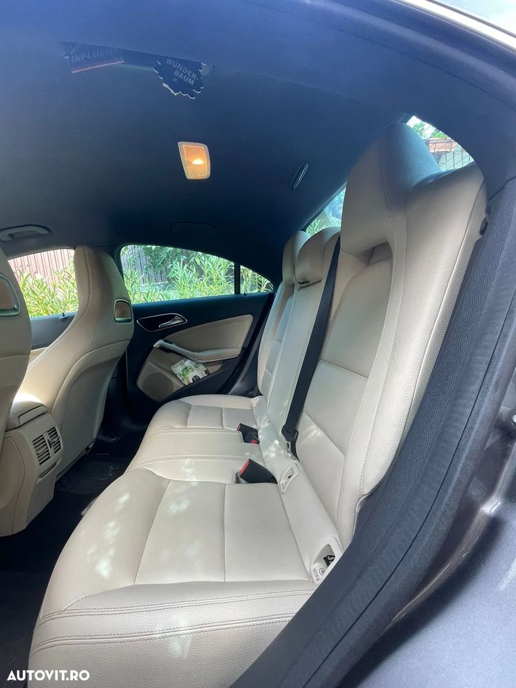 Mercedes-Benz CLA 220 - 6