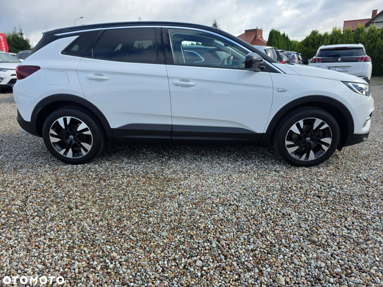 Opel Grandland X 1.2 Start/Stop 120 Jahre - 17