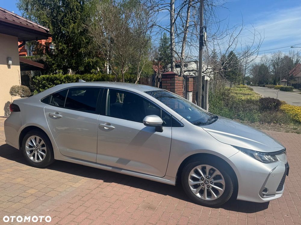 Toyota Corolla 1.6 Premium - 8