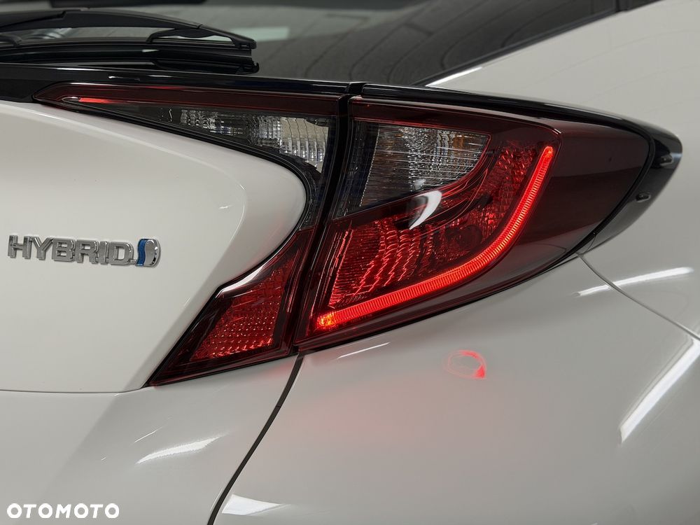 Toyota C-HR Flow - 31