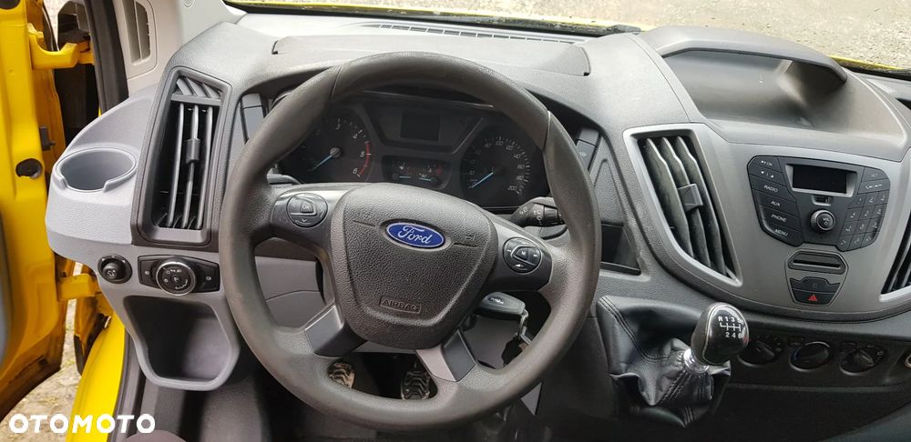 Ford transit - 13