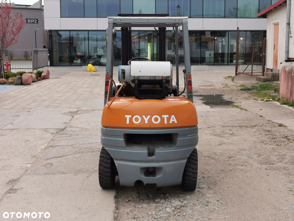 Toyota GFGL25 - 13