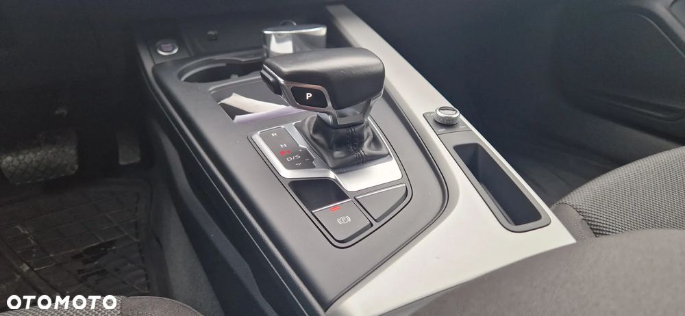 Audi A4 Limousine 40 TFSI mHEV S Line S tronic - 30