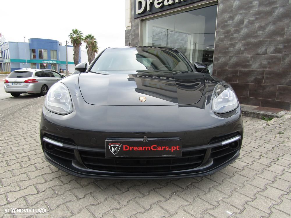 Porsche Panamera 4 E-Hybrid - 2