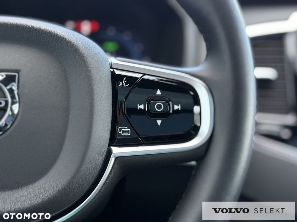 Volvo XC 90 - 13