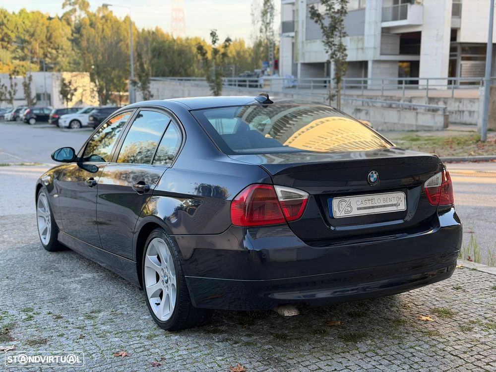 BMW 320 d Exclusive - 3