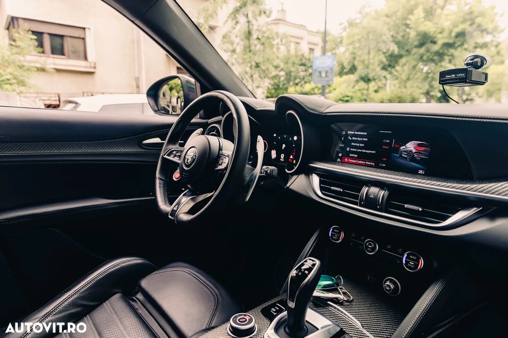 Alfa Romeo Stelvio 2.9 V6 Turbo AWD AT8 Quadrifoglio - 23