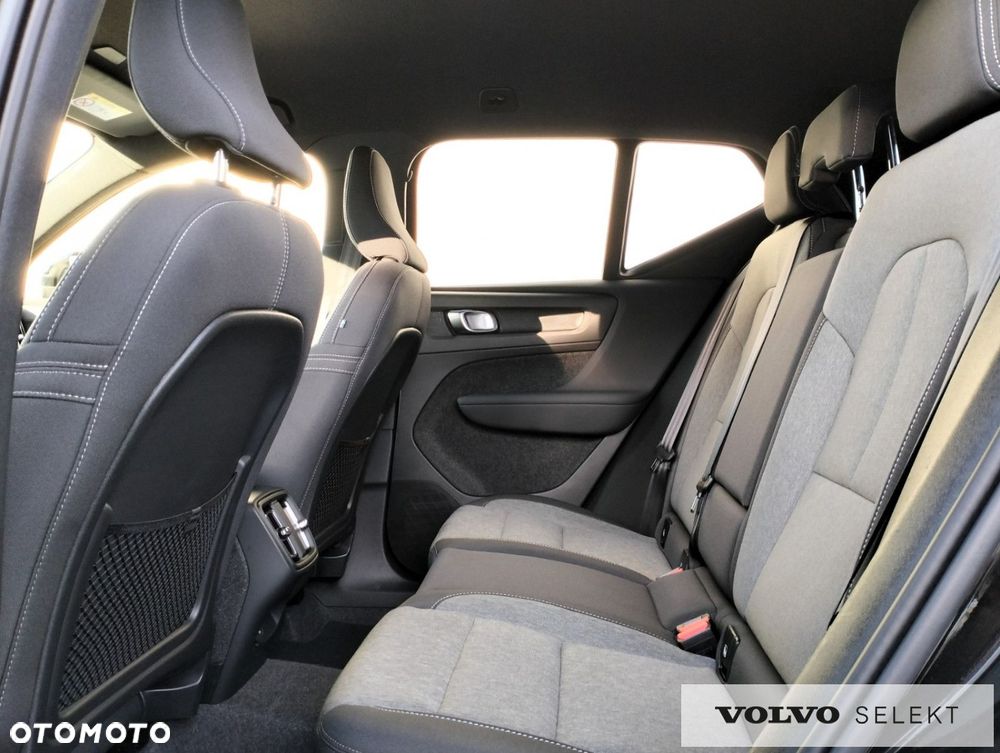 Volvo XC 40 - 12
