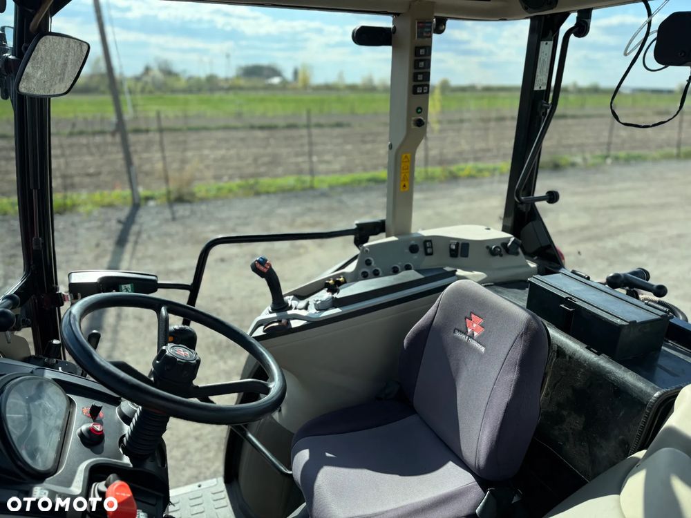 Massey Ferguson F 3710 - 10