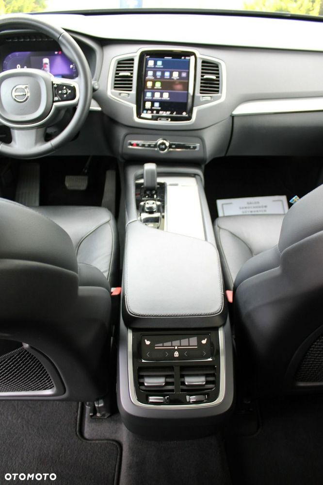 Volvo XC 90 B5 B AWD Core 7os - 19
