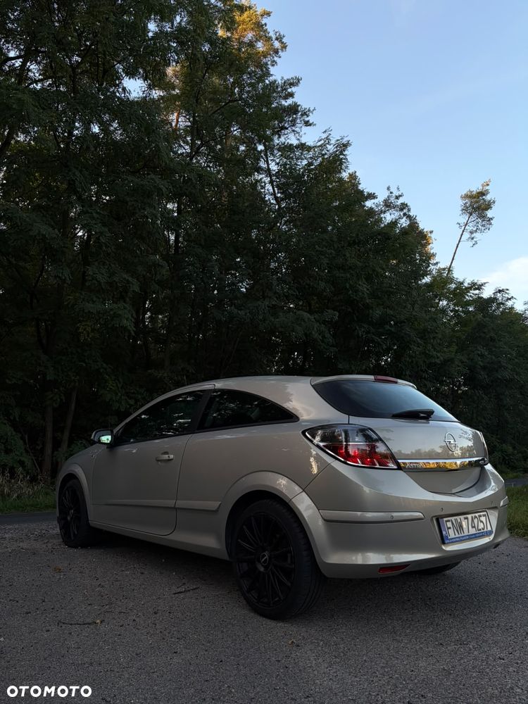 Opel Astra - 4