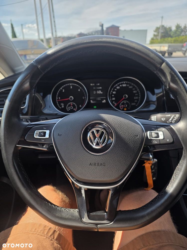Volkswagen Golf 2.0 BlueTDI Highline - 20