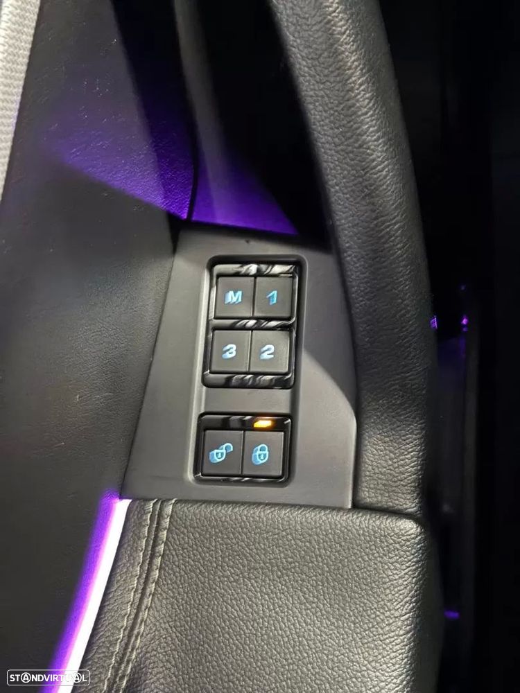 Jaguar F-Pace 3.0 TDV6 R-Sport AWD Aut. - 23